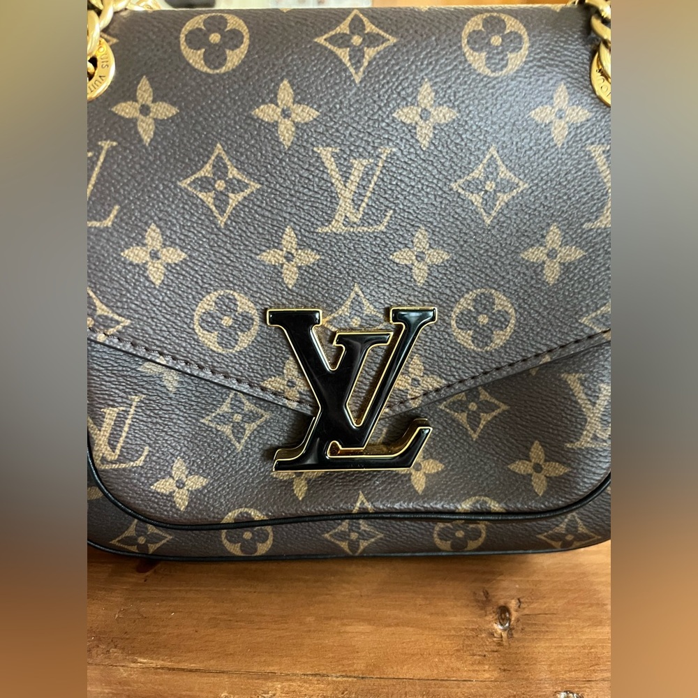 Louis Vuitton Passy Bag Purse